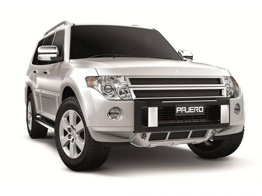 Mitsubishi Pajero RX '2011